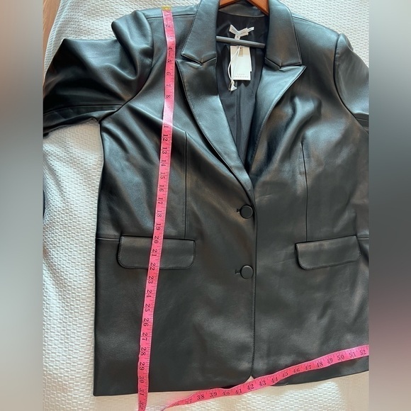 Good American Leather Unisex Blazer - Picture 13 of 16